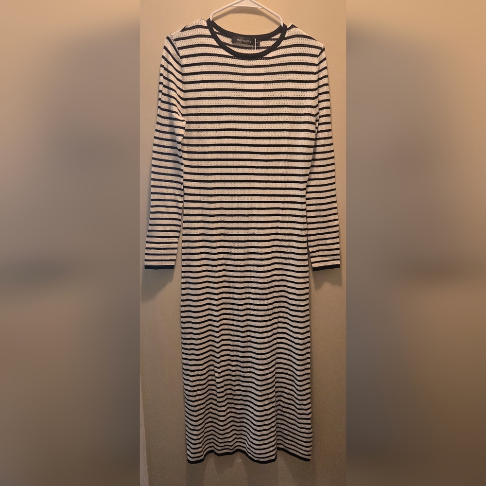 New Merokeety Striped Black and White Long Sleeve Dress